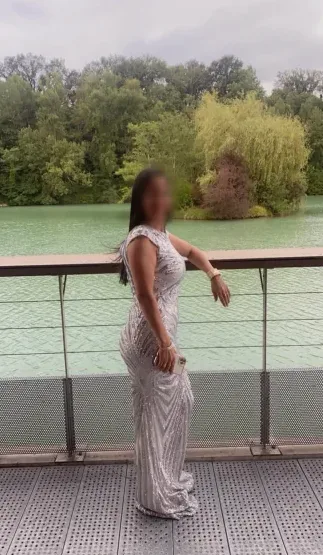 Anna, 40