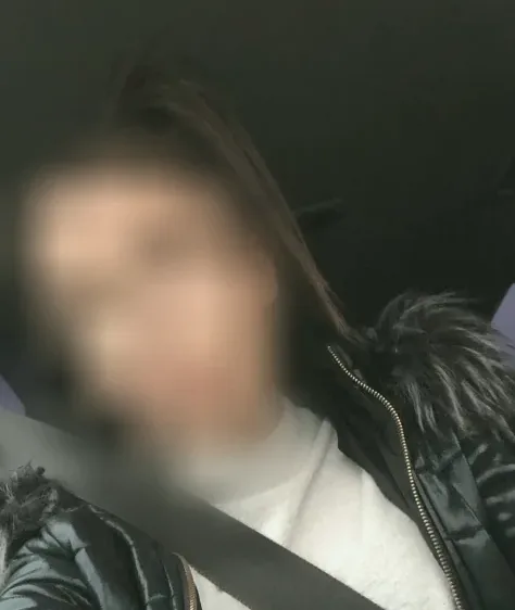 Elisa, 28