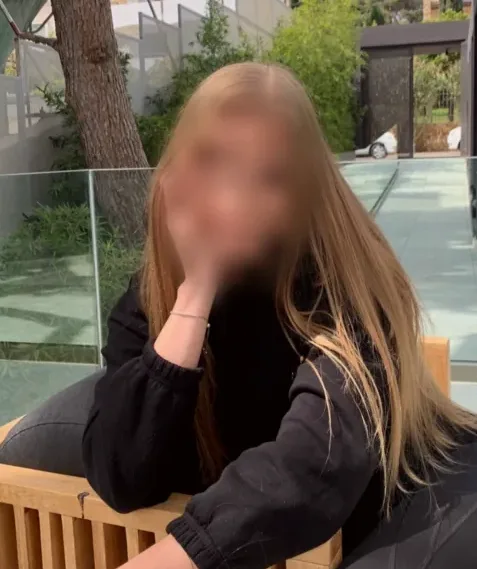 Fabienne, 34