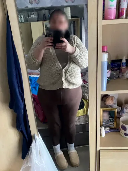 Michaela, 39