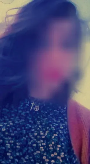 Nina, 31